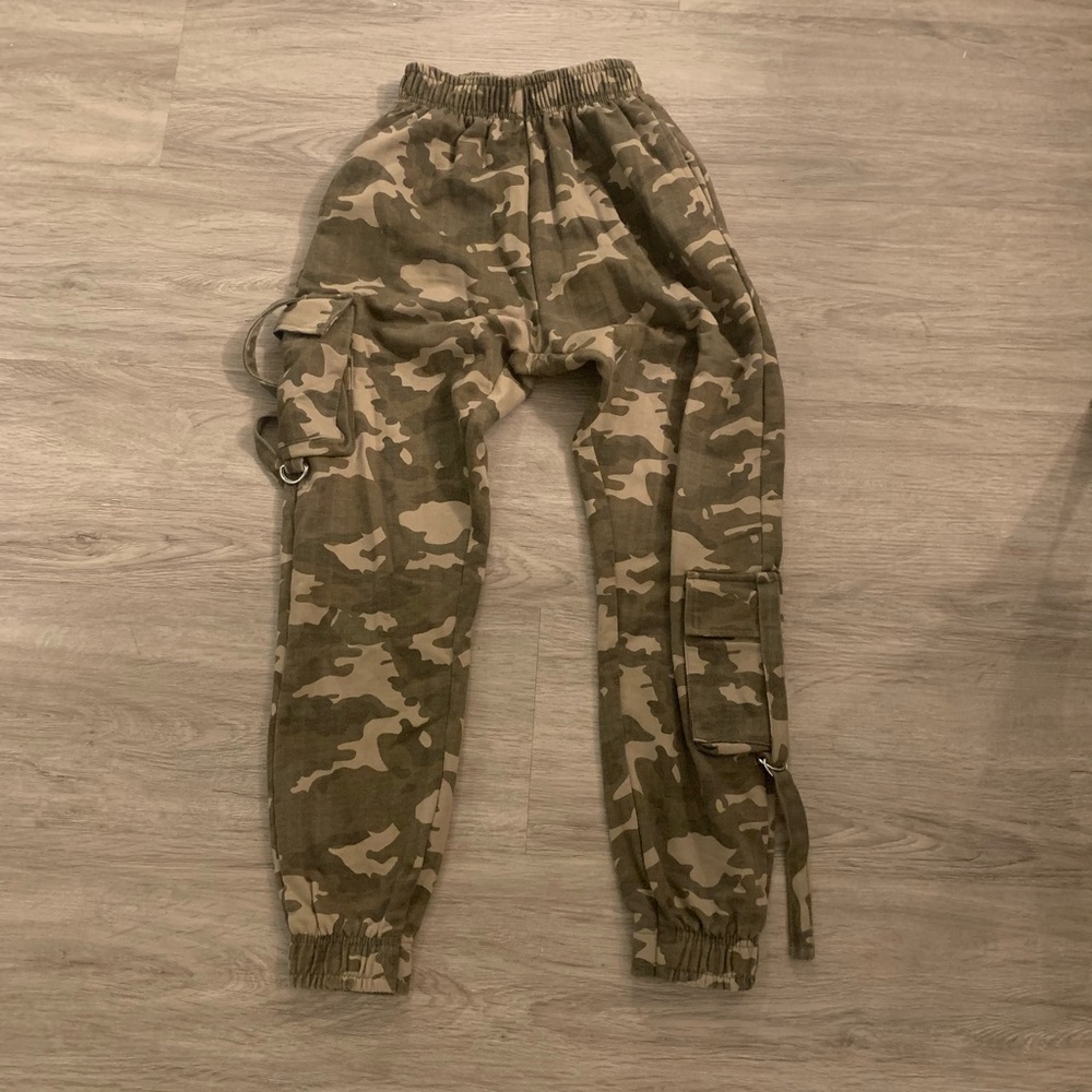 PrettyLittleThing cargo sweatpants